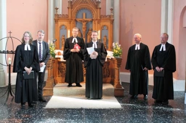 bild-thb-1168-Pastor Rösler in Uthlede ordiniert