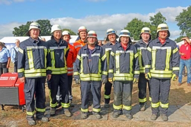 bild-thb-3993-Uthleder Feuerwehr feierte 125jähriges Jubiläum