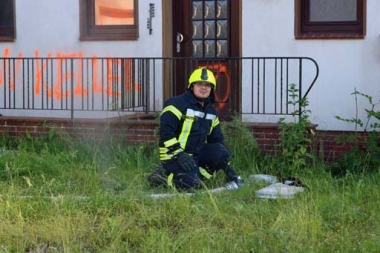 bild-thb-4888-Feuerwehrübung in Wagners Haus