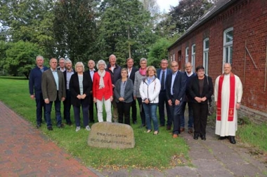 bild-thb-5057-Goldene Konfirmation in Uthleder Kirche