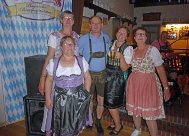 bild-thb-4619-Erstes Oktoberfest beim Heimatverein Uthlede