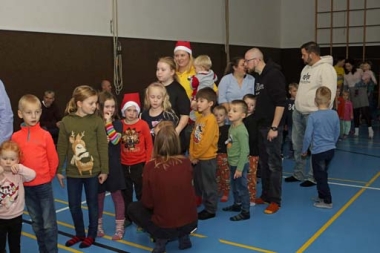bild-thb-4666-Fotoimpression der Weihnachtsfeier TSV-Uthlede